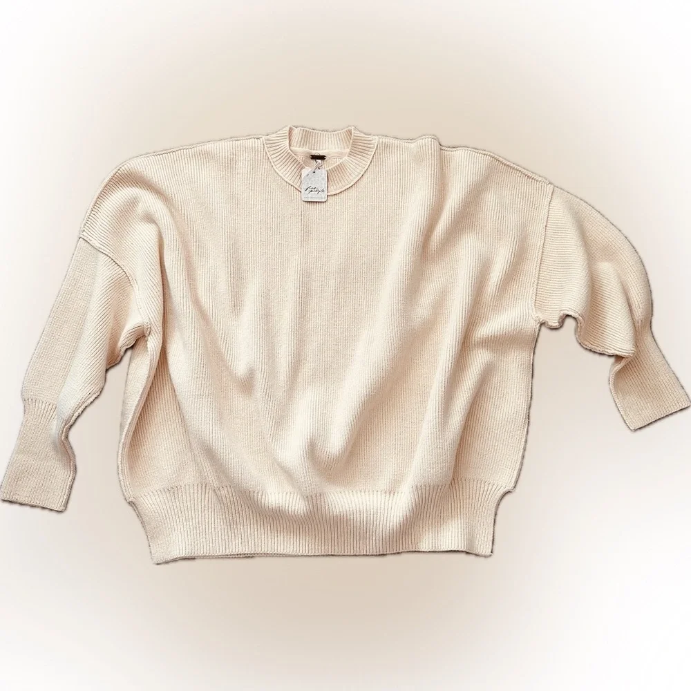 FREE PEOPLE Soft Cream Chunky Crew Neck Sweater - NWT  MSRP $128 Size M - Picture 2 of 7